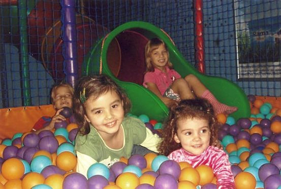 Kidsplanet - Rutsche & Bällebad