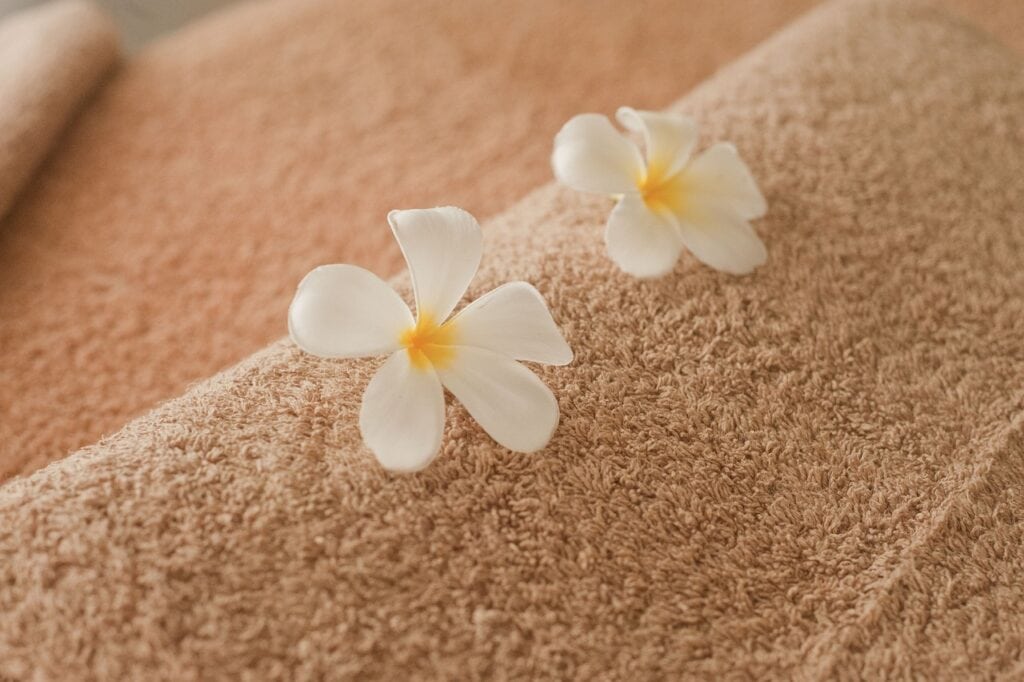 Blumen auf einem Handtuch