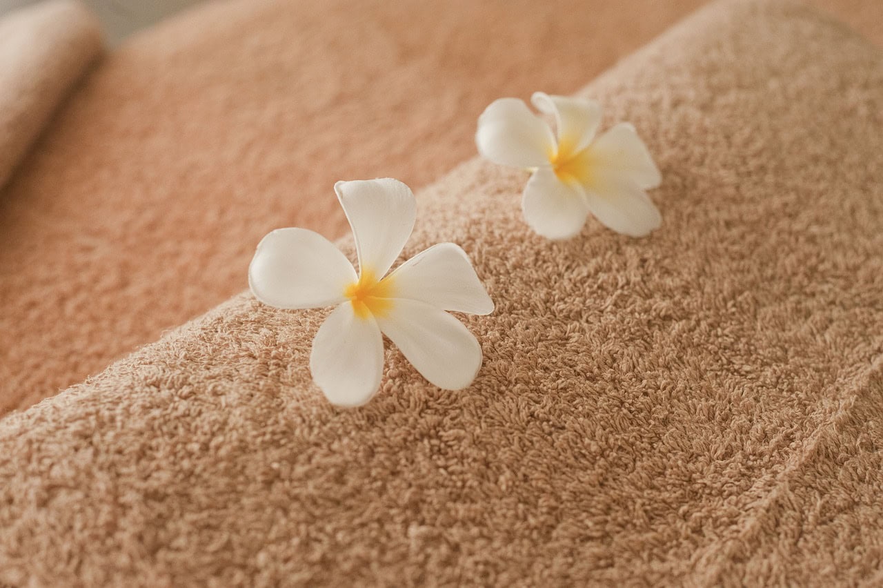 Blumen auf einem Handtuch